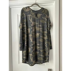 KLD Camo Dress with Pockets Size Large NWT